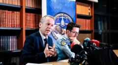 Buvs Pranczijos Mokytojas Kaltinamas 89 Paaugli Inaudojimu Nuo 1960 J