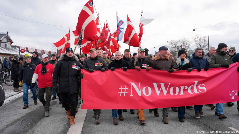 Danijoje Tkstaniai Dalyvavo Tyliame Proteste Prie Jav Ambasados