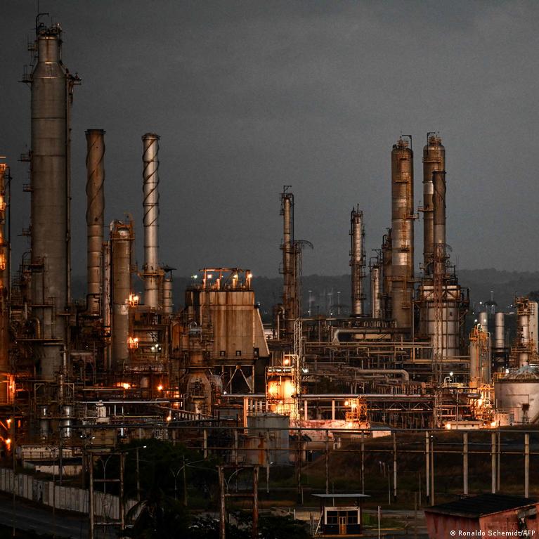 Indija Keiia Naftos Tiekjus Ar Venesuela Gali Pakeisti Rusij