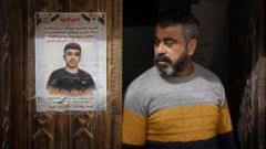 Izraelio Kariai Nuov Palestiniei Berniuk Ir Neleido Suteikti Pagalbos