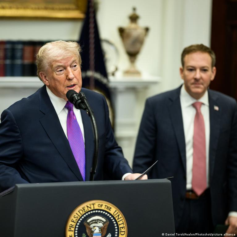 Jav Trumpas Susiduria Su Teisiniais Ikiais Dl Aplinkosaugos Sprendim