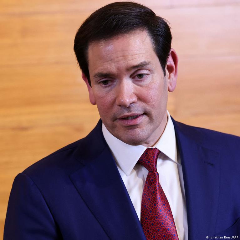 Jav Sankcijos Ir Tampa Su Kuba Naftos Importo Blokada Ir Jos Pasekms