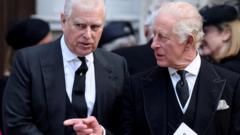 Jav Statym Leidjai Ragina Princ Andrew Liudyti Epstein Bylos Tyrime