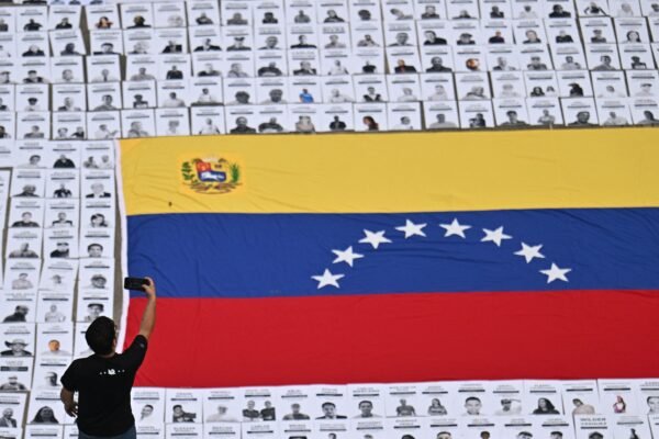 Kaip Venesuelos Gyventojai Prisitaiko Prie Informacijos Ribojim Ir Dezinformacijos