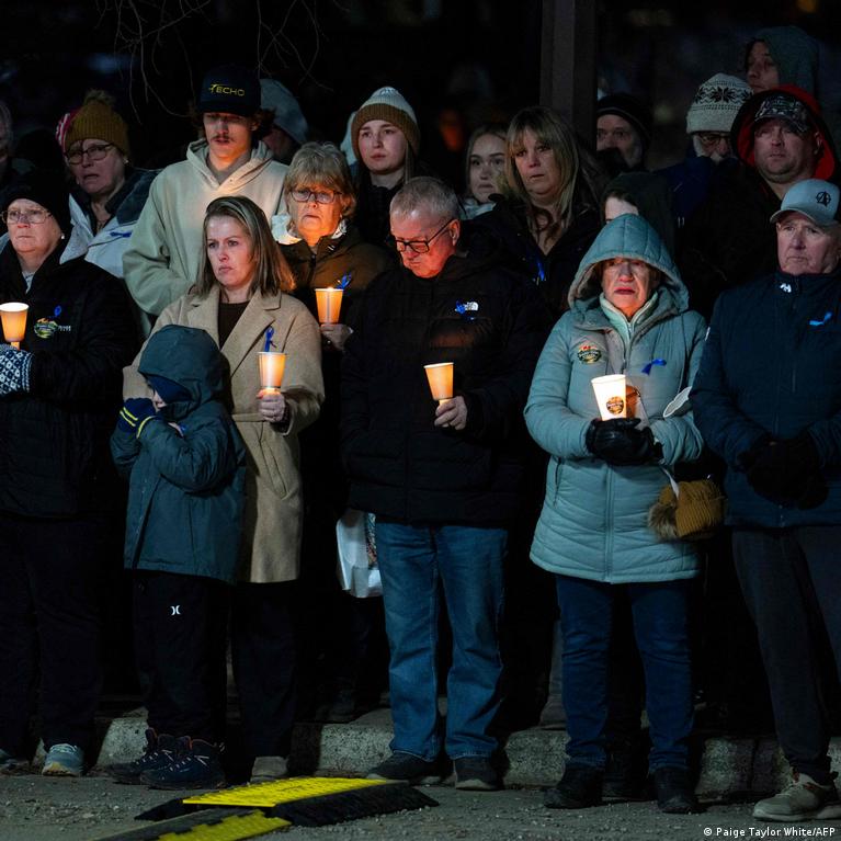 Kanados Miestelis Tumbler Ridge Gedjo Mokyklos Audyni Auk