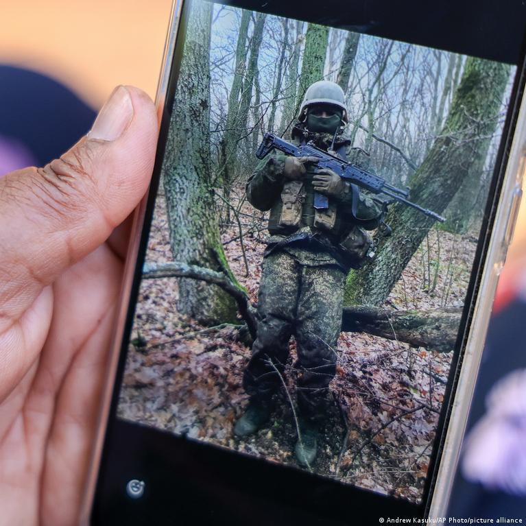 Kenijos Valgyba 1 000 Keniei Traukti Rusijos Kar Ukrainoje