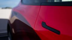 Kinija Udraud Paslptas Automobili Dur Rankenas Dl Saugumo Prieasi