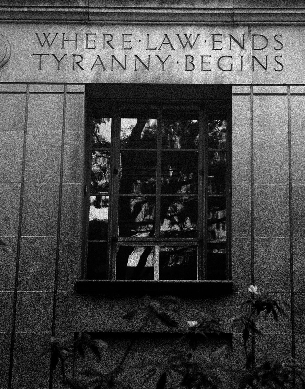 Metaduomenys Atskleidia Ice Mega Sulaikymo Centr Plan Autorius