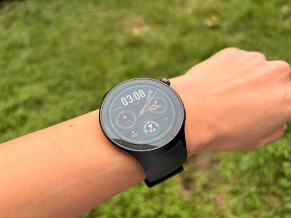 Motorola Moto Watch Imanusis Laikrodis Su Polar Technologija