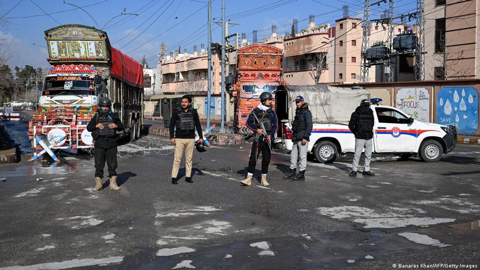 Pakistanas Per Ipuolius Baluistane Uvo 145 Kovotojai