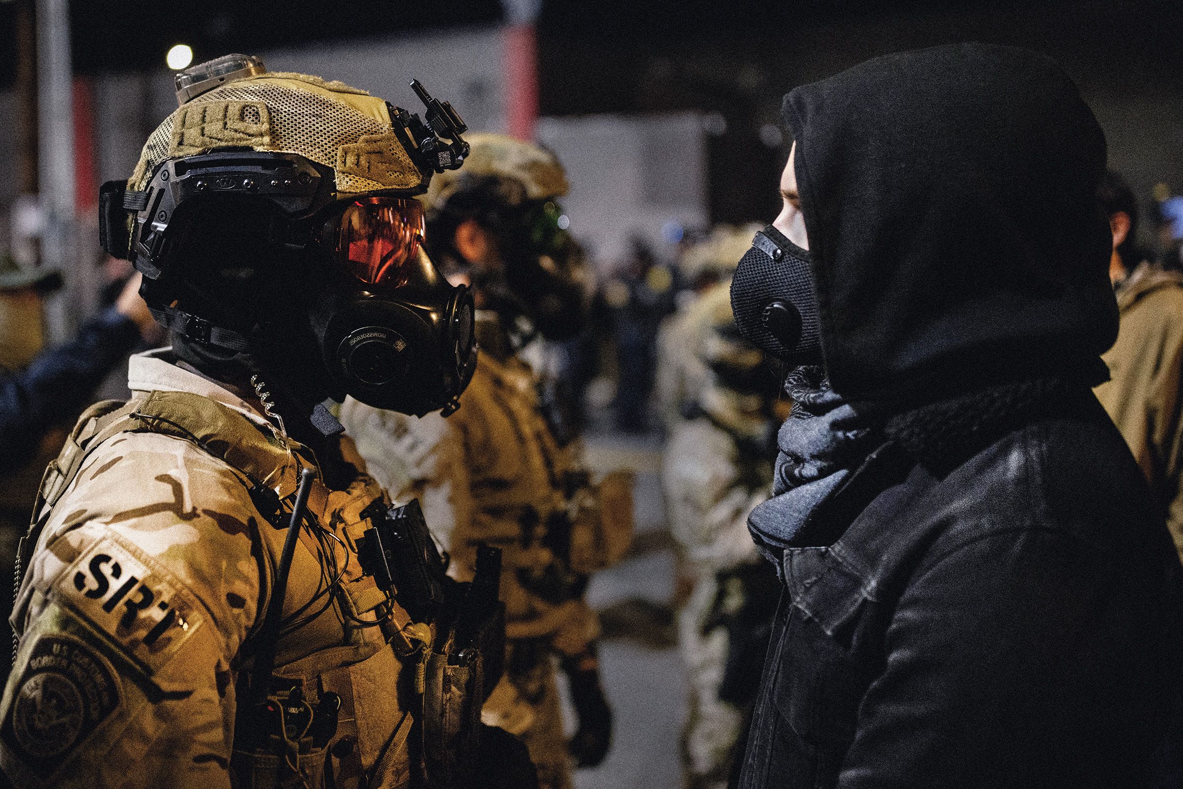 Paramilitarins Ice Ir Cbp Pajgos Tariamos Dl Nuudym Minesotoje