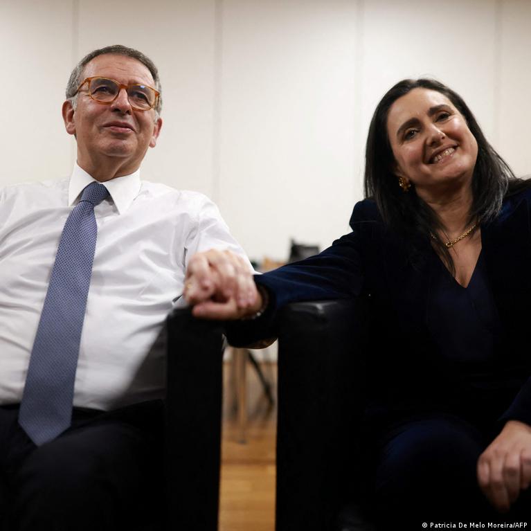 Portugalijoje Prezidento Rinkimus Laimjo Socialistas Antonio Jose Seguro