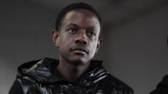 Roberto Mugabs Snus Piet Afrikoje Apkaltintas Pasiksinimu Nuudyti