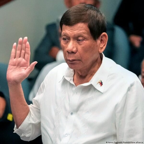Rodrigo Duterte Bus Teisiamas Hagoje Dl Mirtinos Kovos Su Narkotikais