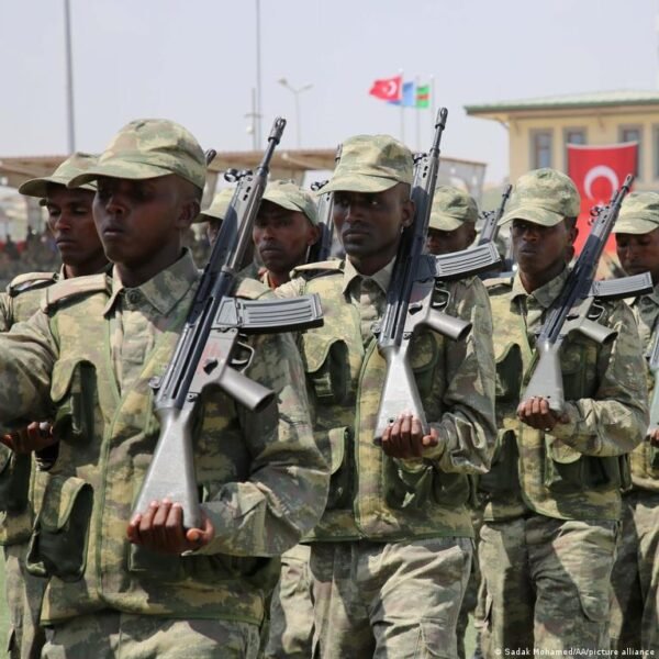Somalija Ir Saudo Arabija Pasira Karin Bendradarbiavimo Susitarim