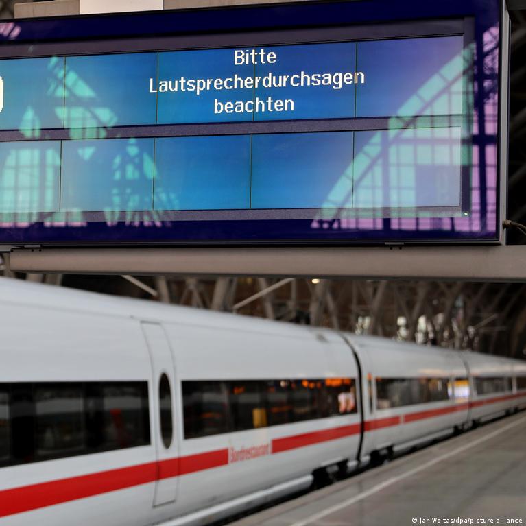 Vokietijos Geleinkeli Operatori Deutsche Bahn Paveik Kibernetin Ataka