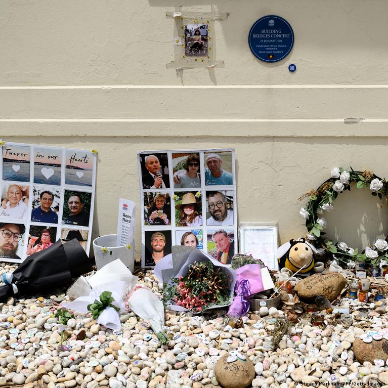 Vyras Kaltinamas 15 Moni Nuudymu Bondi Papldimyje Pirm Kart Pasirod Teisme