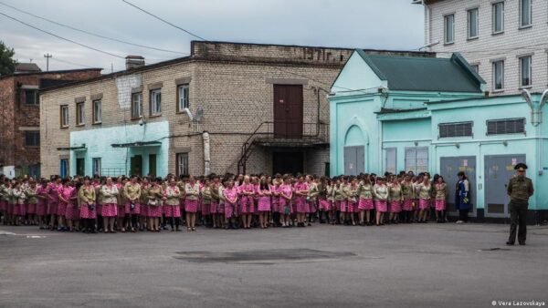 Iema Baltarusijos Kaljimuose Sniegas Ir Altis Naudojami Politini Kalini Kankinimui