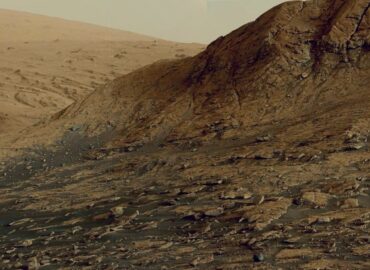 10600 Marso Paviršius Užfiksuotas Marso Roverio Curiosity