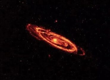 10624 Nasa Teleskopas Wise Atskleidė žvaigždžių Dulkes Andromedos 