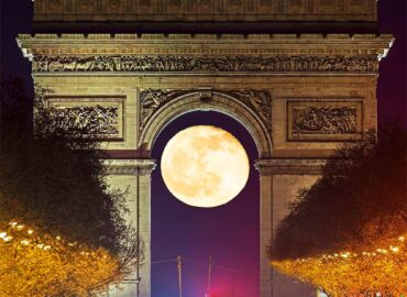 10659 Mėnulio Sinchronizacija Su Žeme Kodėl Matome Tik Vieną Jo P