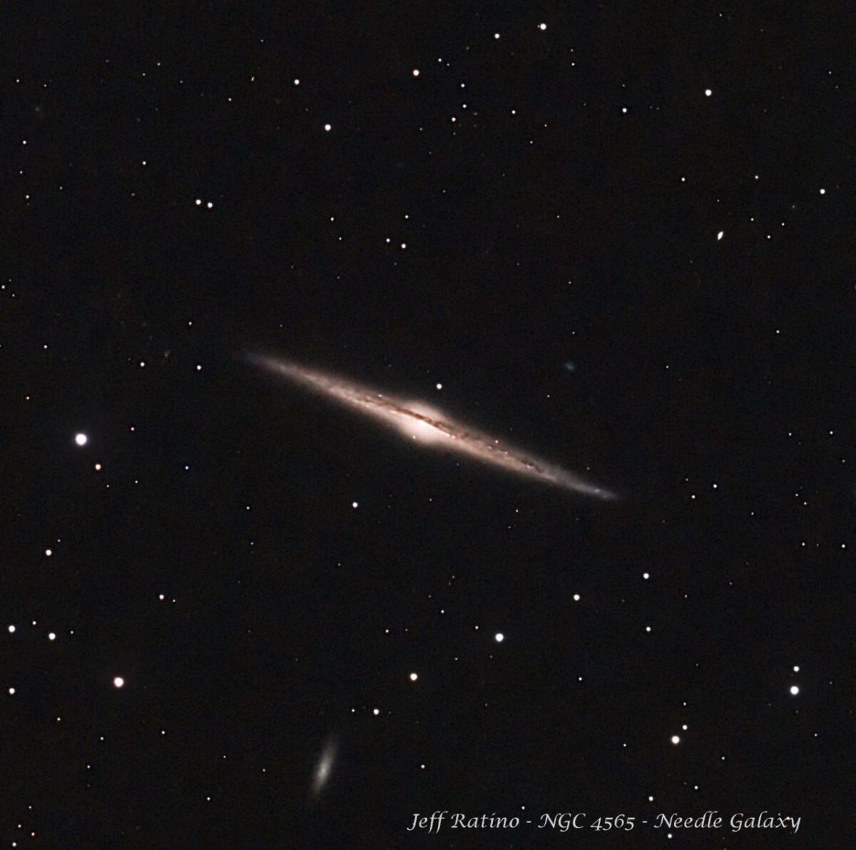 10686 Galaktika Iela įspūdinga Ngc 4565 Struktūra Ir Jos Vieta Vi