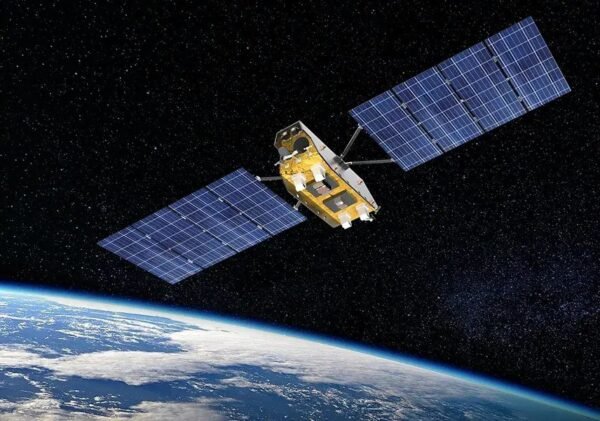 11103 Telesat Keičia Lightspeed Programos Kryptį į Gynybą Dėl Vėla