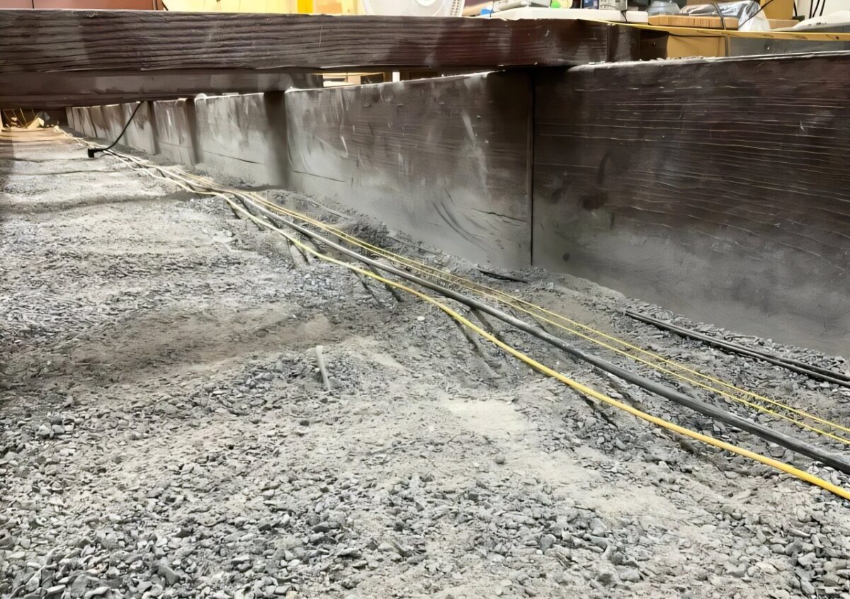 Pluoštinių optinių kabelių potencialas mėnesietrūmių aptikimui 11115 Pluoštinių Optinių Kabelių Potencialas Mėnesietrūmių Aptikim