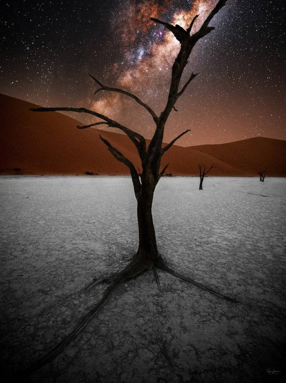 16142 Įspūdingas Naktinis Mėlynojo Kelio Nuotrauka Atskleidžia Kos