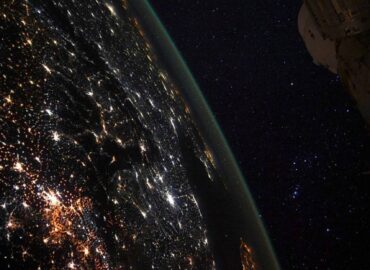 16150 Astronautas Tomas Pesketas Užfiksavo įspūdingą Naktinės Žemė