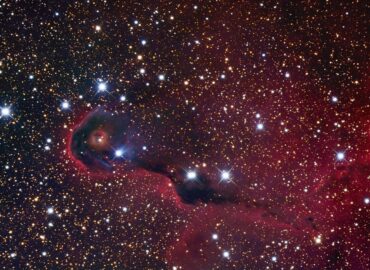 16159 Kosmoso Paslaptys Vdb 142 ūkas Cefėjo žvaigždyne