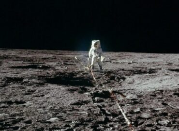 16171 Žvaigždės Matomos Geriau Nuo Mėnulio Nei Nuo Žemės