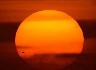 1735 Retas Astronominis Reiškinys Saturno Perėjimas Per Saulės D