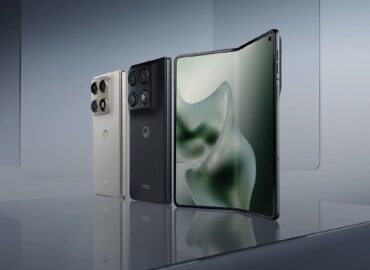 20400 Motorola Pristatė Pirmąjį Sulankstomą Išmanųjį Telefoną Razr