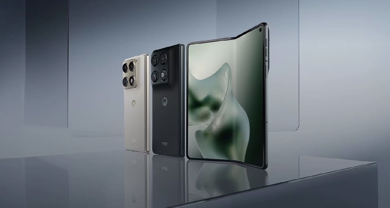 20400 Motorola Pristatė Pirmąjį Sulankstomą Išmanųjį Telefoną Razr