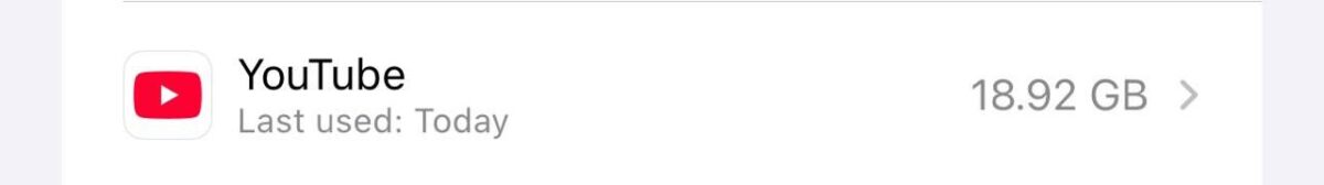 Apple per 20 metų nesukūrė „iPhone“ mygtuko kaupti kešą