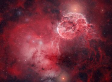 2324 Kosminė Medūza Ic 443 ūkas Ir Jo Paslaptingas Pultaras