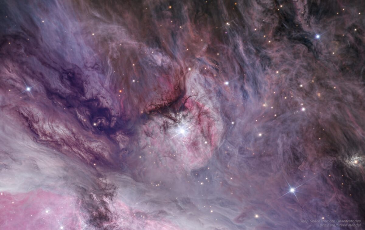 M43: Kompaktiška Oriono molekulinių debesų komplekso dalis 3208 M43 Kompaktiška Oriono Molekulinių Debesų Komplekso Dalis