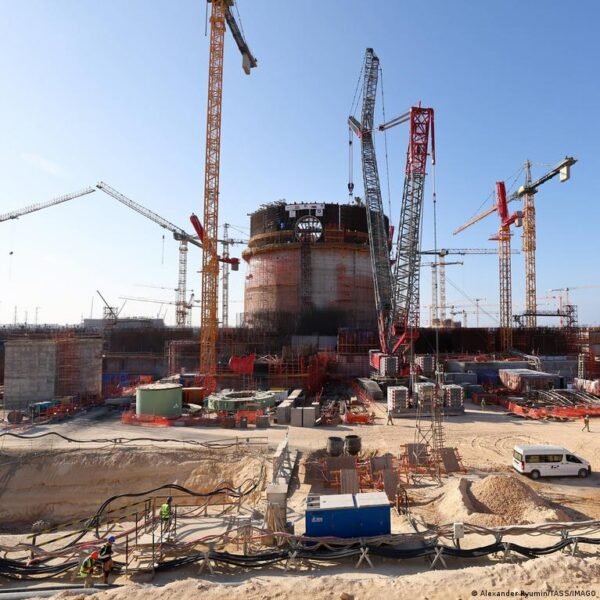 Afrikos Alys Siekia Pltoti Branduolin Energetik Susidurdamos Su Ikiais