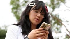 Australijos priežiūros institucija ragina socialinius tinklus griežčiau vykdyti draudimą jaunesniems nei 16 metų Australijos Prieiros Institucija Ragina Socialinius Tinklus Grieiau Vykdyti Draudim Jaunesniems Nei 16 Met