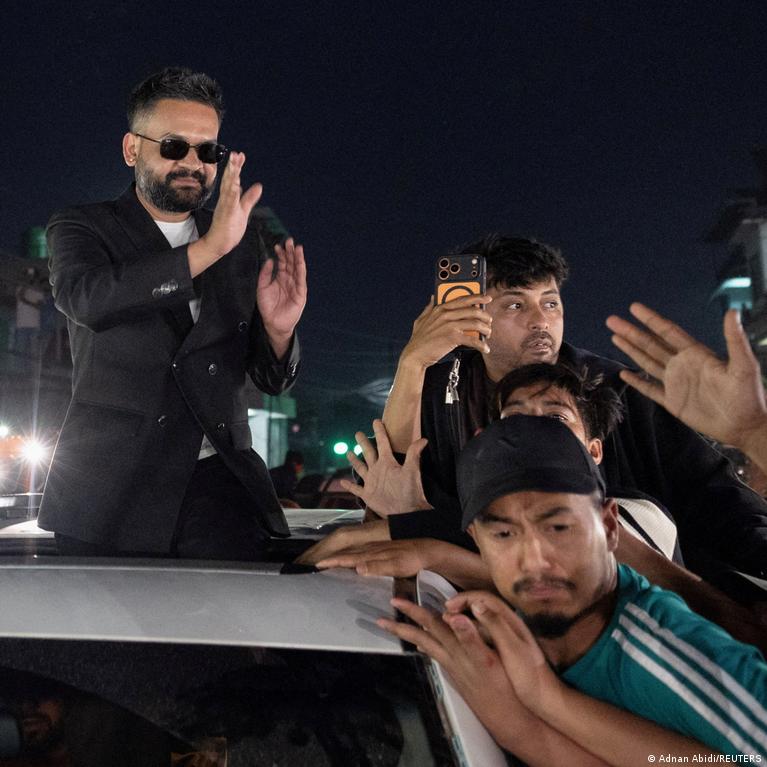 Balendra Shah Nepalo Politikoje Naujas Lyderis I Gatvs