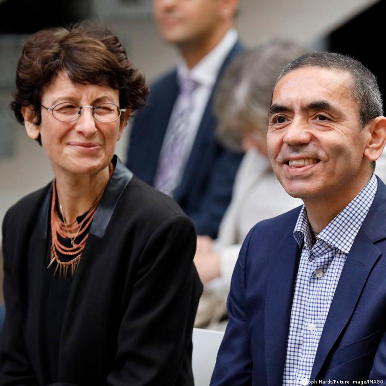 BioNTech įkūrėjai pasitraukia, siekdami pradėti naują projektą