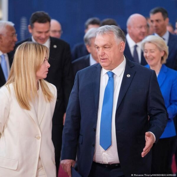 Es Ir Vokietija Susirpinusios Dl Praneim Apie Vengrijos Informacijos Nutekjim Rusijai