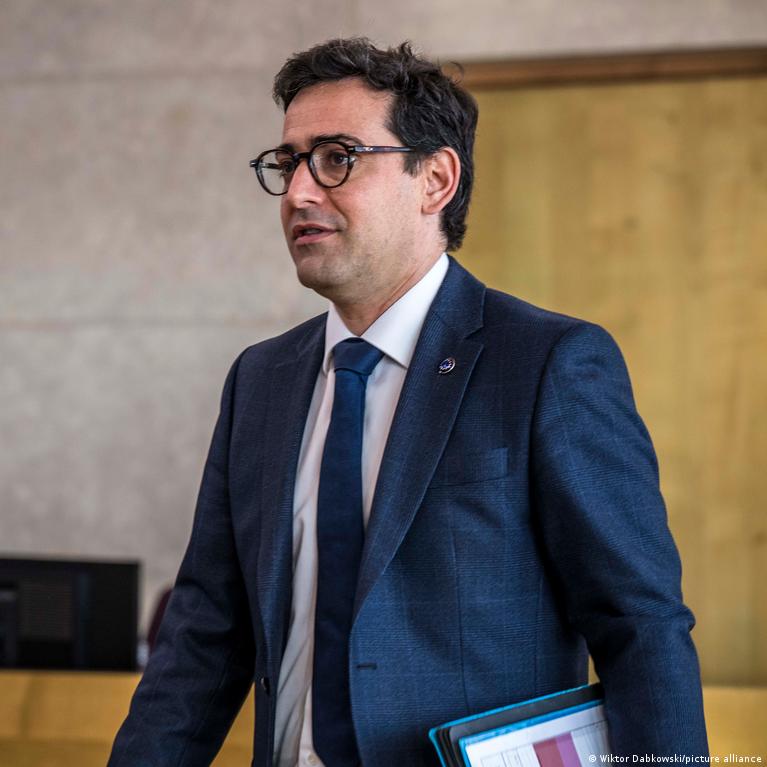 Es Siekia Stiprinti Gamyb Maindama Priklausomyb Nuo Kinik Import