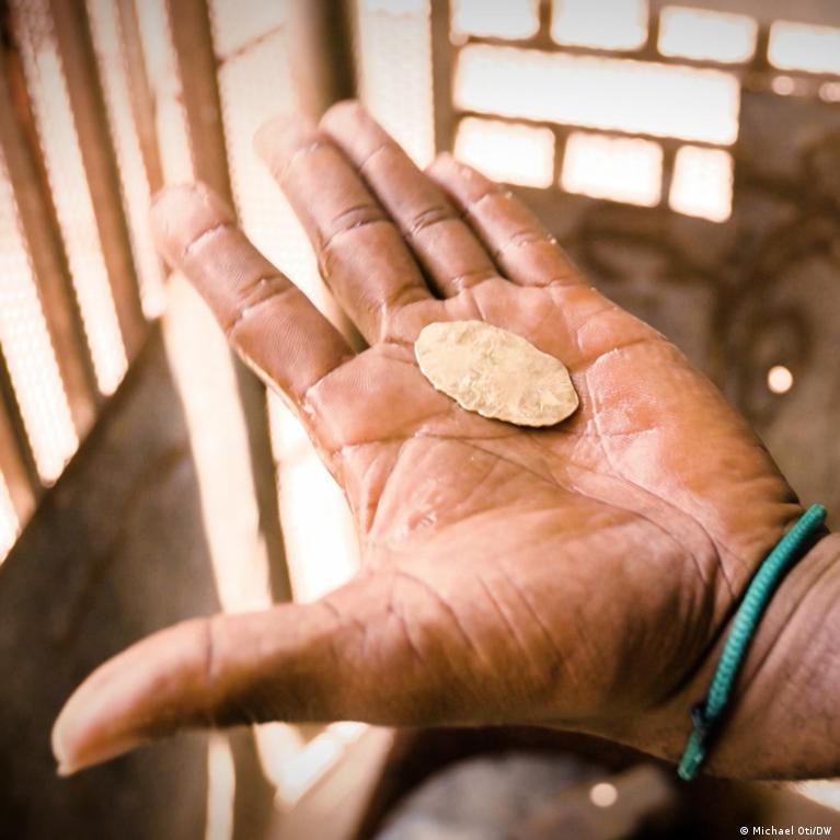 Ganos Naujas Aukso Honorar Padidinimas Supurto Kasybos Pramon