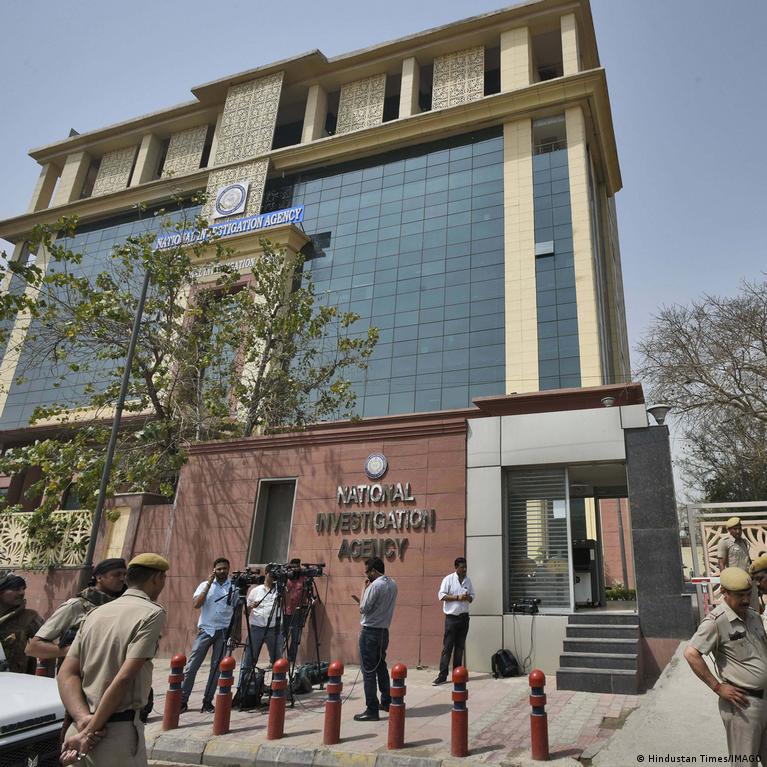 Indijoje Sulaikyti Ukrainos Pilieiai Politins Tampos Enklai