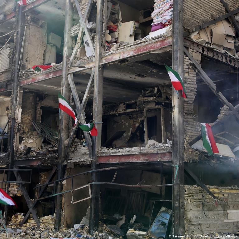 Iranas Interneto Ijungimas Apsunkina Ryius Alies Viduje Ir Su Ioriniu Pasauliu