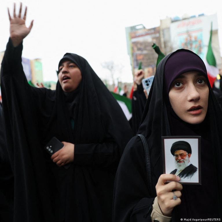 Iranas Po Khamenei Mirties Kas Laukia Alies Ateityje