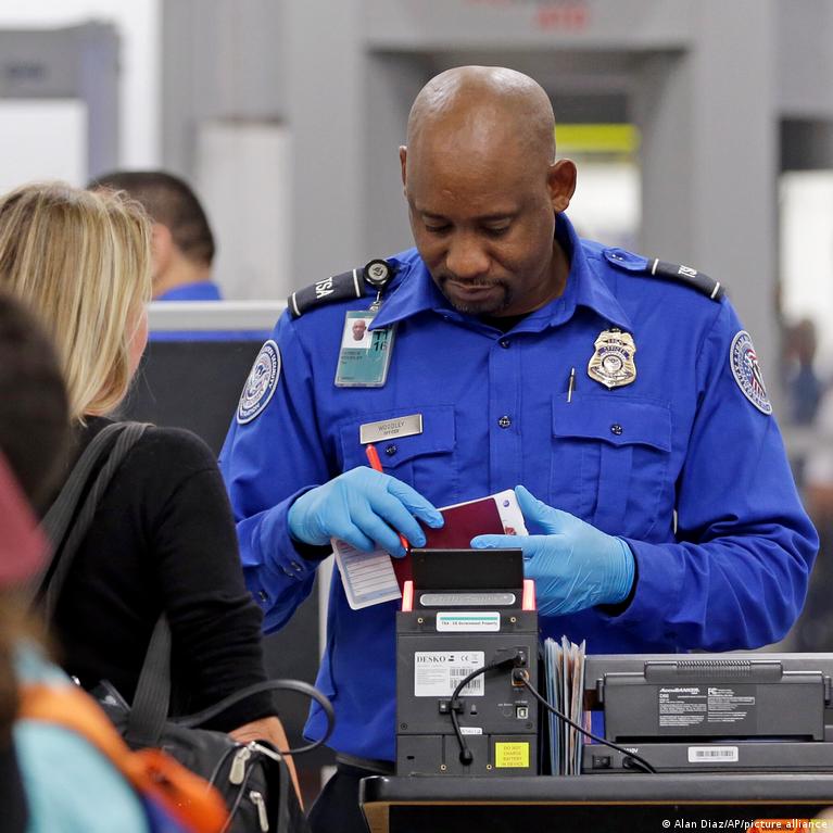 Jav Respublikonai Atmeta Senato Silym Nutraukti Vyriausybs Udarym Ir Finansuoti Tsa