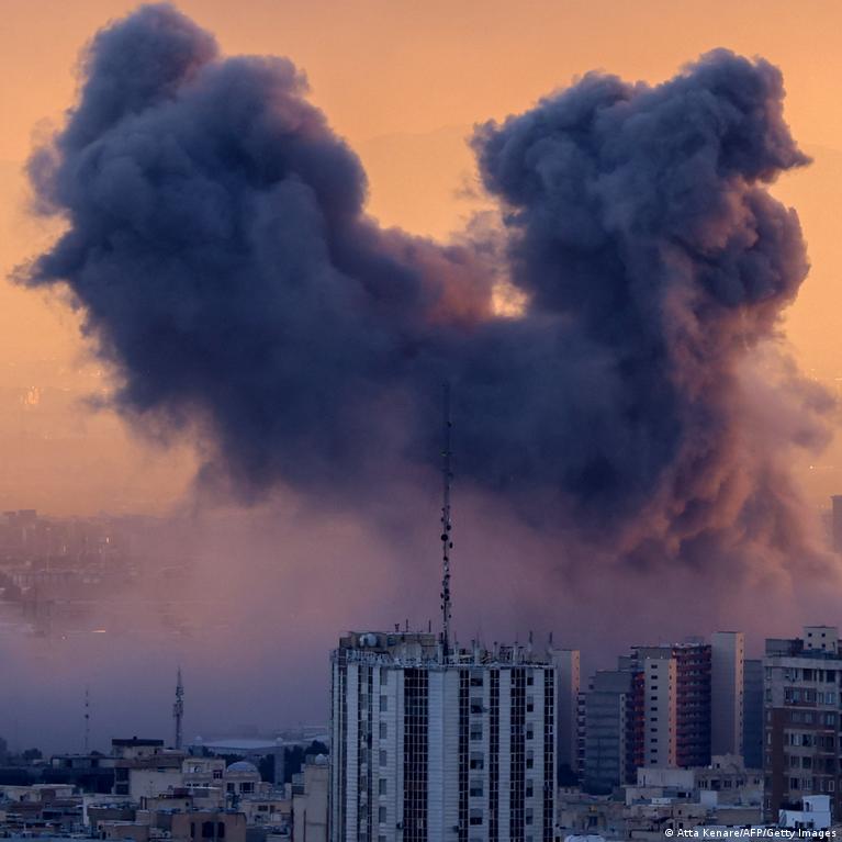 JAV ir Izraelio veiksmai prieš Iraną didina įtampą Vidurio Rytuose